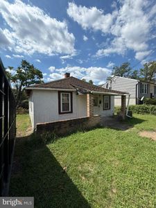 1312 Eli Pl