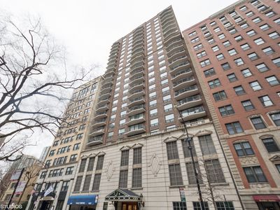 1250 N Dearborn St APT 16B