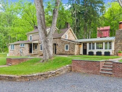 37 Brookville Hollow Rd