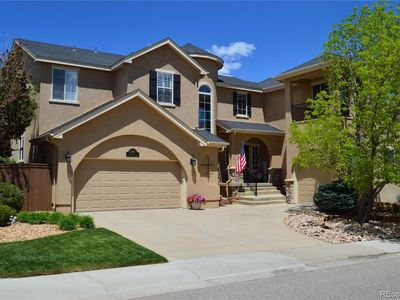 2819 Canyon Crest Drive