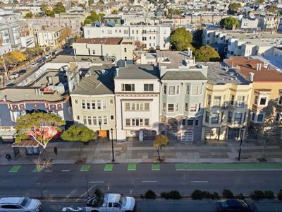616-618 Masonic Ave