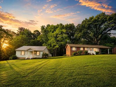 268&284 Evergreen Rd