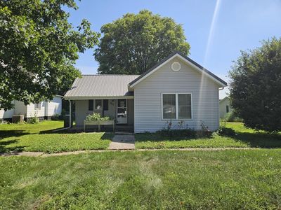 Property at 903 6th St, Durant, IA