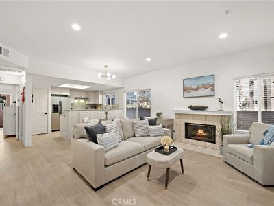 4561 Warner Ave APT 101