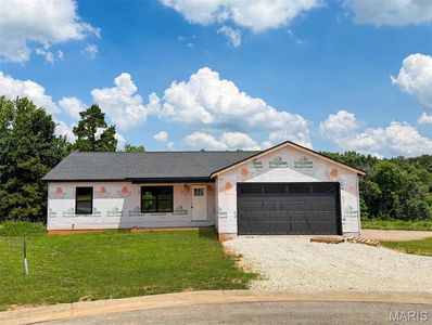207 Willow Dr
