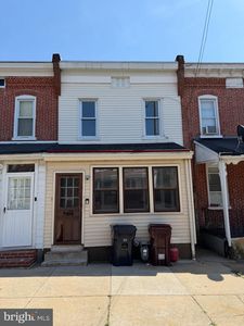 2412 Lamotte St