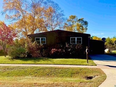 26 Hemlock Cr