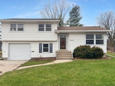 Property at 1122 S State St, Fairmont, MN