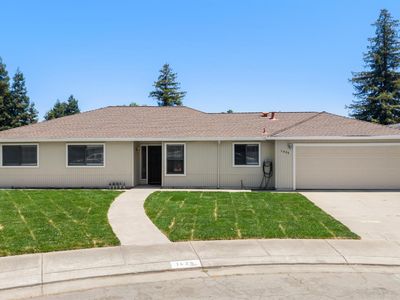 1426 Zinfandel Dr