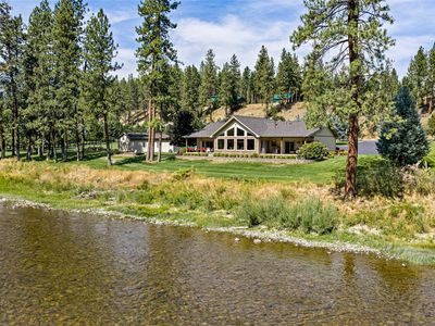 1037 Terrace View Dr