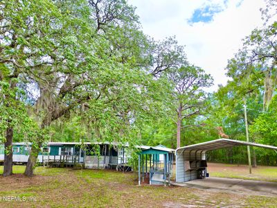208 COUNTRY LIVING Circle