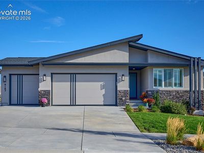 9187 Glitter Way