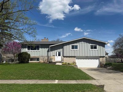 5616 Dartmouth Dr