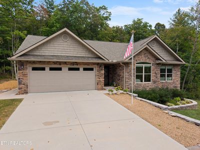 140 Laswell Ln