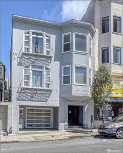 1414 Taraval St