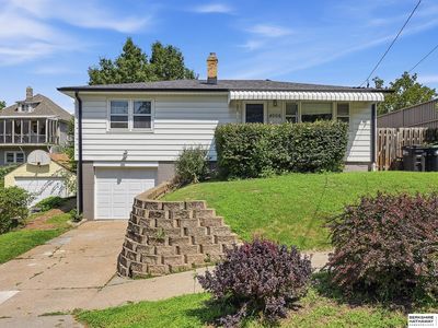 4006 Page St