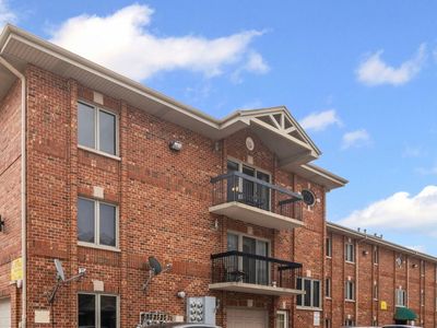 Property at 10710 Central Ave Unit 3D, Chicago Ridge, IL
