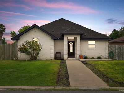 192 Laureles Dr