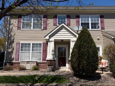 890 Braunworth Ct