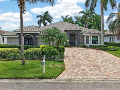 820 Sand Pine Dr NE