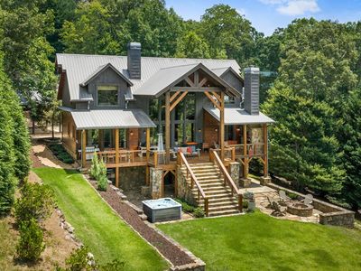 670 Magnolia Dr