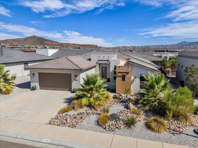 3068 E Lavatera Dr