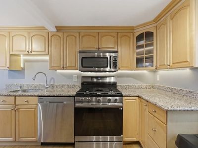 Property at 9 Clyde St #9, Somerville, MA