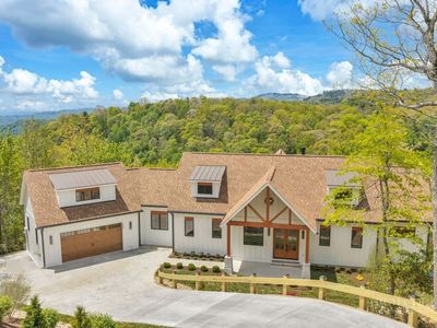 380 Greystone Drive