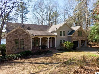227 Young Rd