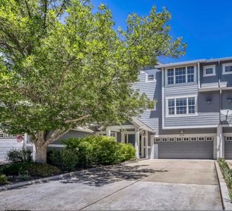 2215 Watersong Cir