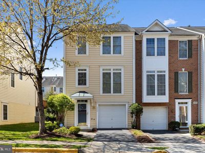 4040 Fairfax Center Hunt Trl