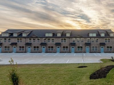 1000 Henry Place Blvd UNIT 802