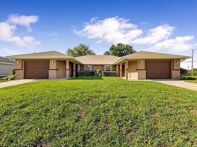 2221 NE 15th Ln