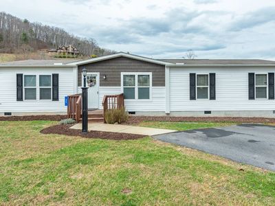 36 Enterprise Dr