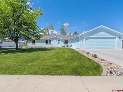 620 Golden Drive