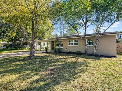 Property at 920 N Triplet Lake Dr, Casselberry, FL