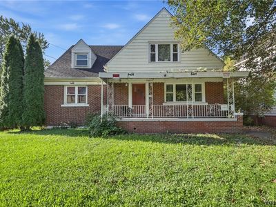 1335 Linwood Ave