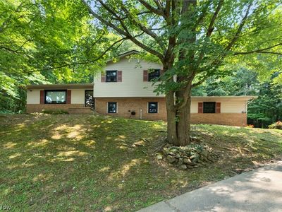 Property at 8148 Avalon Rd NW, Malvern, OH