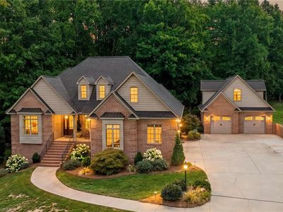 3546 Canter Dr
