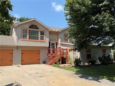 Property at 205 N Madison St, Spring Hill, KS
