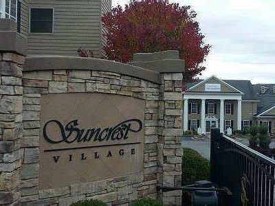 1334 Suncrest Village Cir