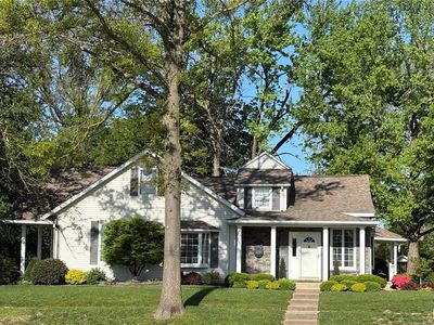 Property at 1311 Franklin St, Carlyle, IL