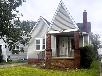 537 Townsend Ave