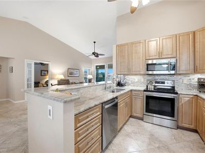 2555 Aspen Creek LN #201