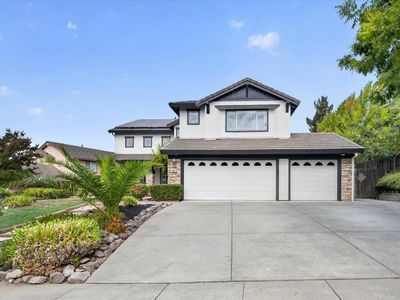 2022 Cliffwood Drive
