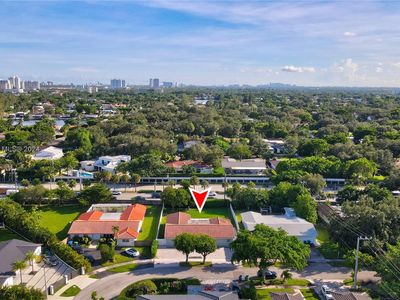 2280 NE 203rd Ter