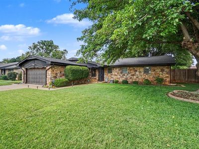 301 Cardinal Cir S