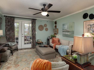 2112 Old Taylor Rd