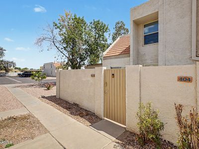 1342 W EMERALD Avenue #403
