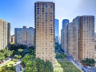 165 W End Ave APT 20K